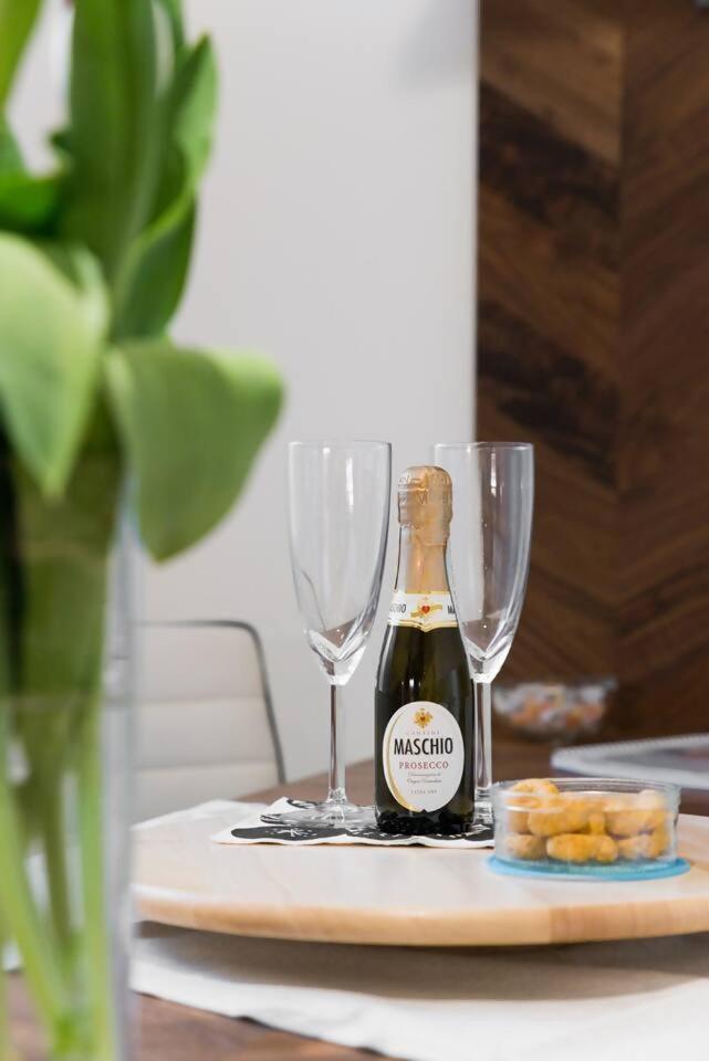 Romeeyes2020 Apartment Екстериор снимка
