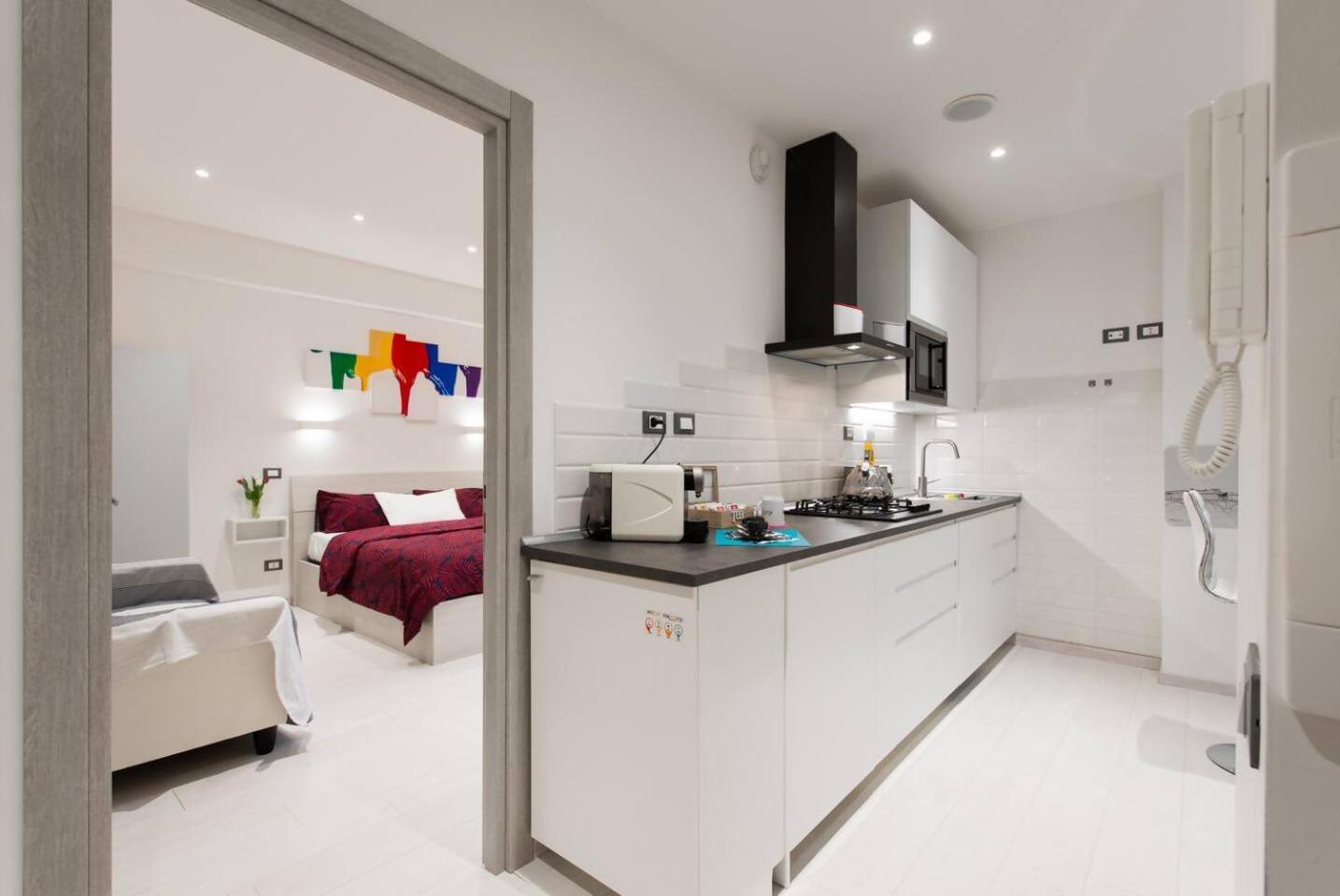 Romeeyes2020 Apartment Екстериор снимка